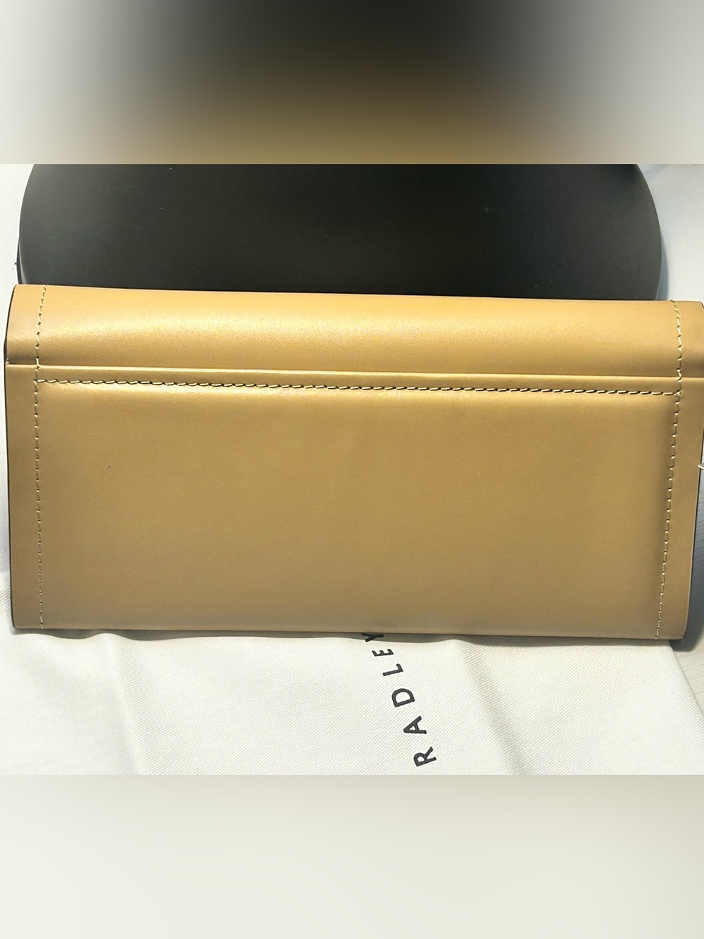 Radley Heritage Lane Large
Flapover Wallet NWT - Picture 7 of 9